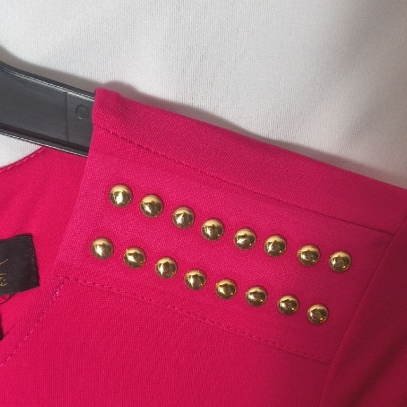 Thalia Sodi Fuchsia Long Sleeve Dress Size 6 With Gold Studded Accents. In - Picture 5 of 11